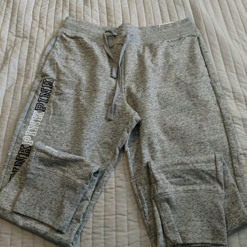 BNWT Pink skinny Collegiate pants